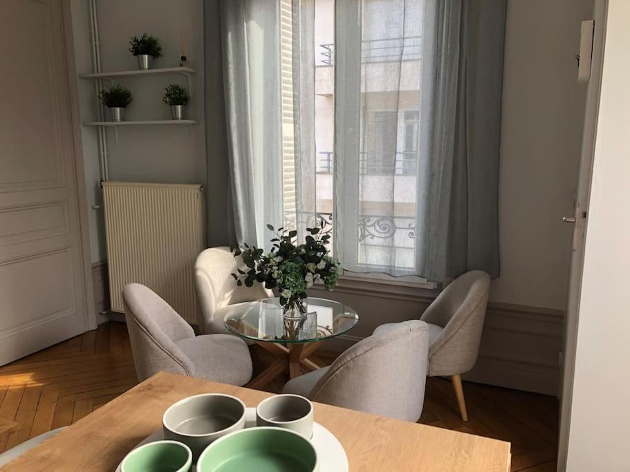 4 People+Free Street Parking+Cosy Centre Ville Apartment Rouen Ngoại thất bức ảnh